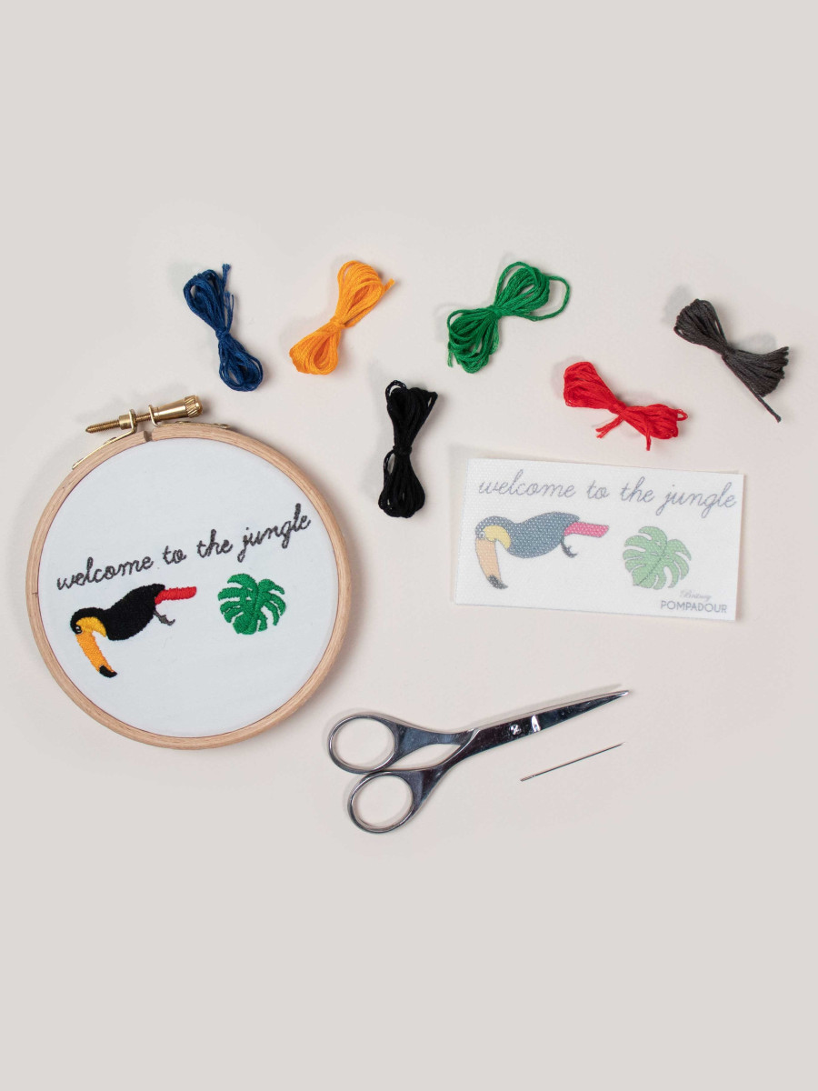Embroidery Kit - Toucan & monstera - Welcome to the jungle